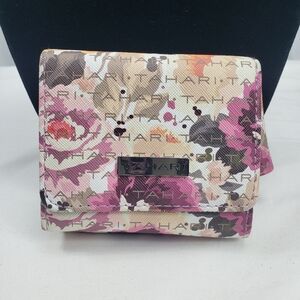 Tahari Womens Wallet ID Holder Trifold Front Zip Pocket Floral Pattern